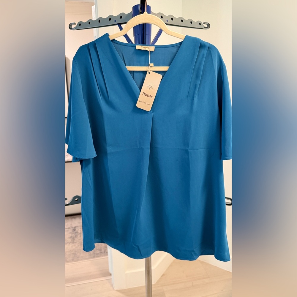 Elegant Teal V-Neck Blouse